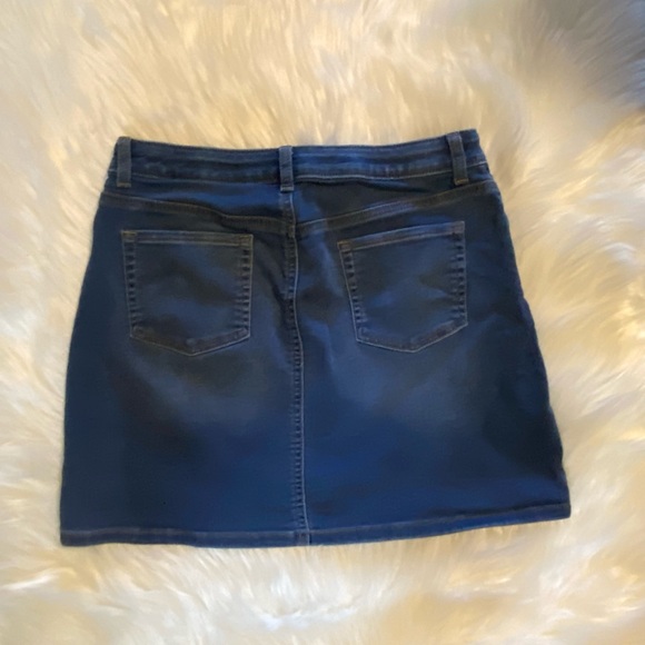 CAT & JACK DENIM SKIRT SIZE XL (14-16) ULTIMATE STRETCH IN GREAT CONDITION. - Picture 3 of 11